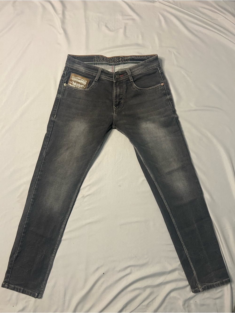 “Levi’s 504 Slim Straight Jeans Men’s Dark Grey Faded Denim Pants